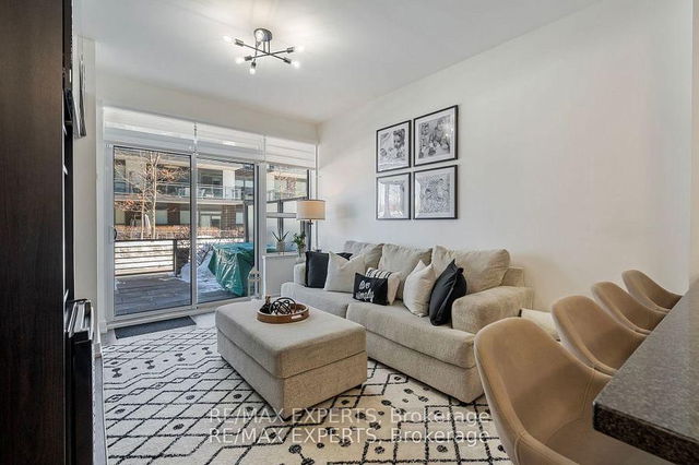 C113 - 301 Sea Ray Avenue