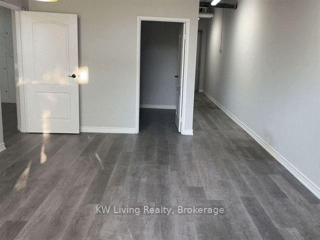 50-51 - 8333 Kennedy Rd, Markham, L3R 0P5 | Image 3