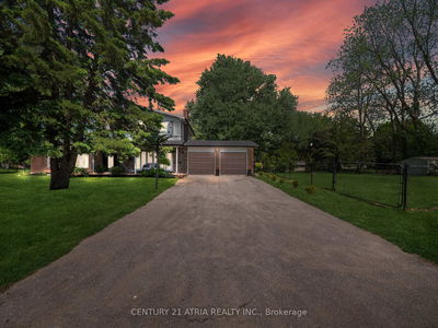 7 May Ave, East Gwillimbury - Sharon