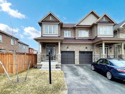 61 Robb Thompson Rd, East Gwillimbury - Mt Albert image-0-1