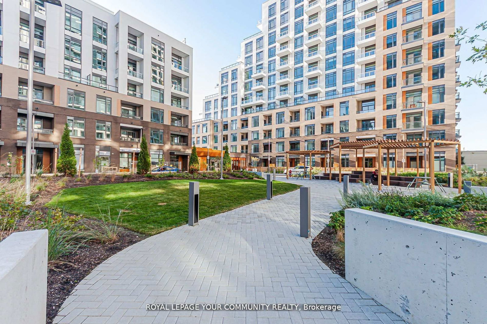 Condo for sale at C711-8 Beverley Glen Boulevard, Vaughan, Beverley Glen, L4J 0L5 - MLS: N12202521