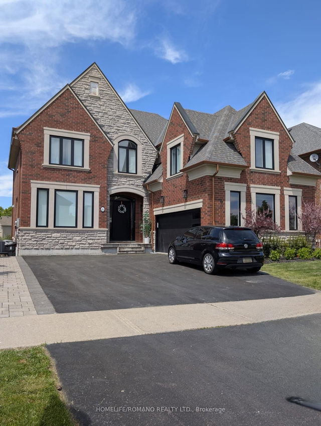 6 Bluff Trail