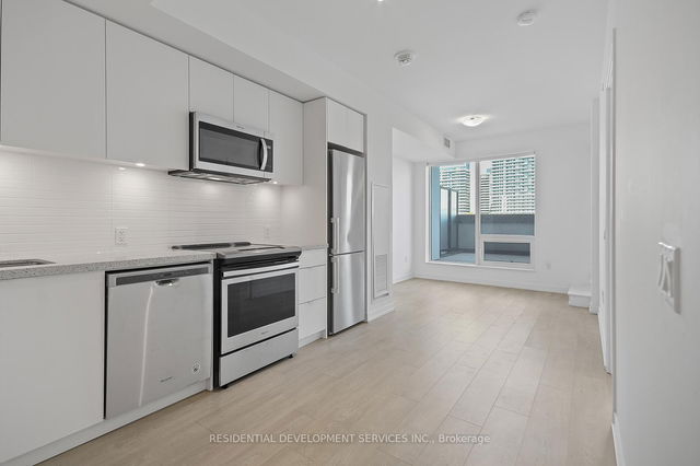 215E - 8868 Yonge Street