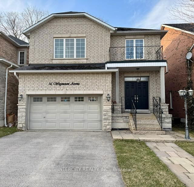 16 Waymount Avenue