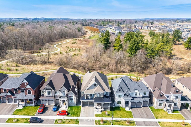 59 Luang St, Vaughan, L4H 4W5 | Image 3