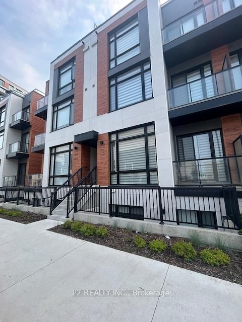 1210 - 10 David Eyer Road