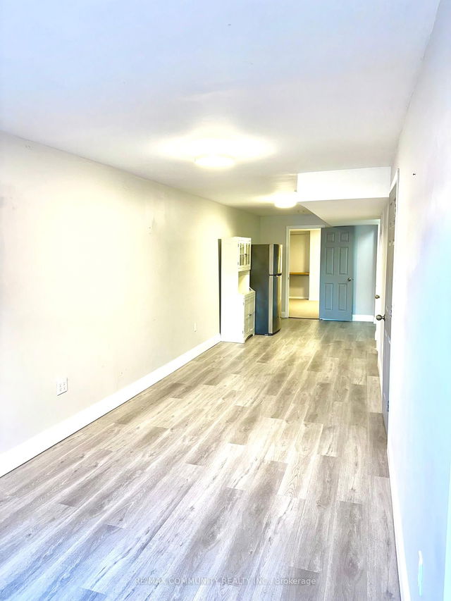 34 Walter Sinclair Court