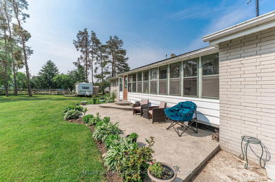 7106 County Road 56, Essa - Rural Essa image-0-3