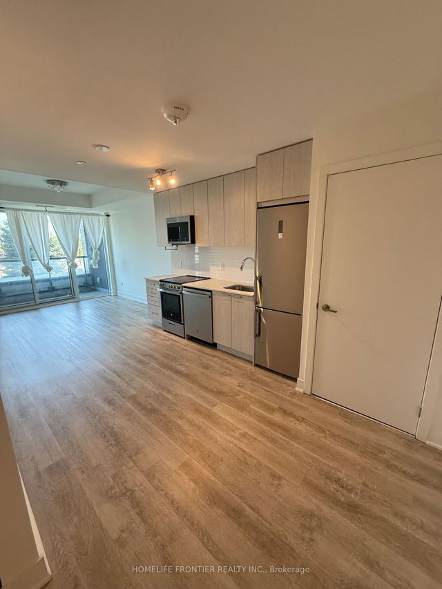 212 - 185 Deerfield Road