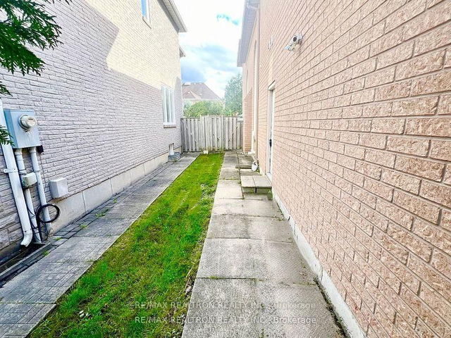 Bsmt1 - 91 Grey Alder Avenue