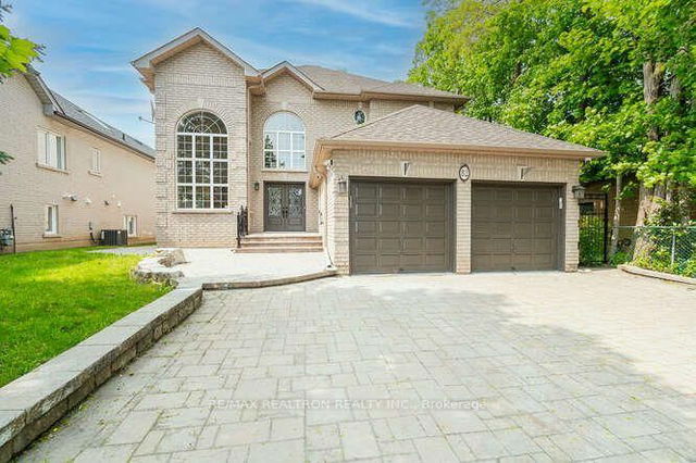 82 Naughton Drive