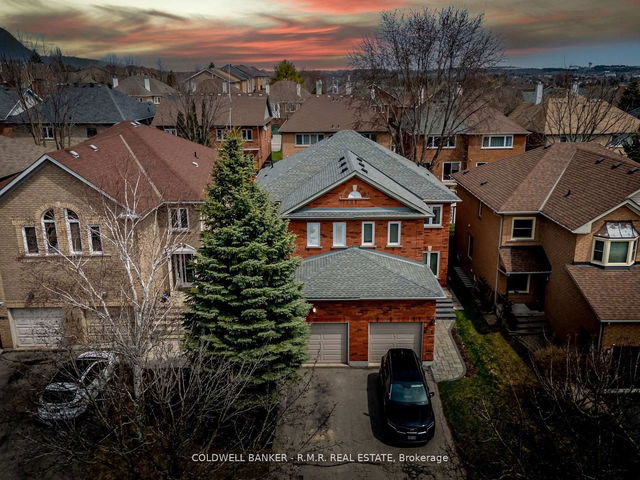 38 Widdifield Avenue