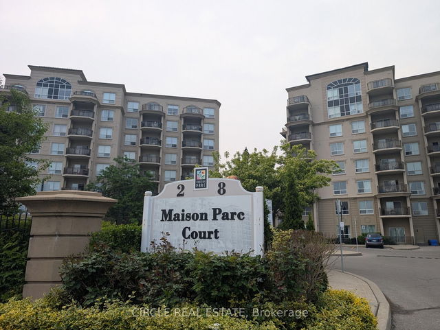401 - 8 Maison Parc Court