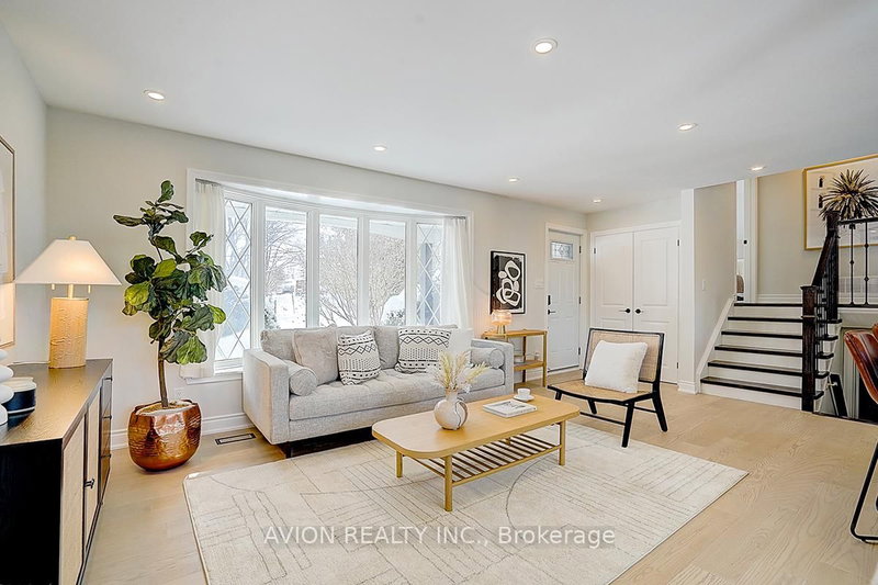 Upper Unit - 24 Drakefield Rd, Markham, L3P 1G5 | Image 2