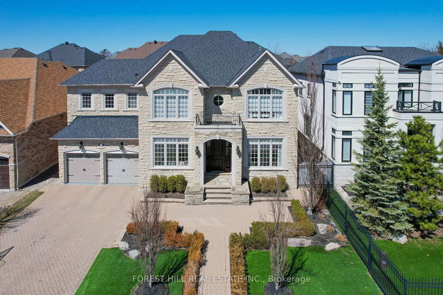 110 Cook's Mill Crescent