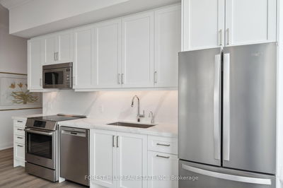 Unit PH2004E — 20 Gatineau Dr, Vaughan - Beverley Glen image-0-4