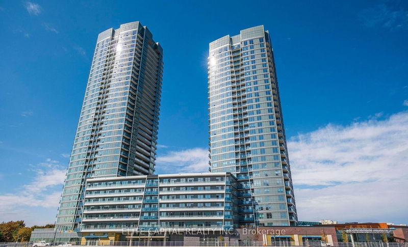 home for lease on 428-50 Upper Mall Way