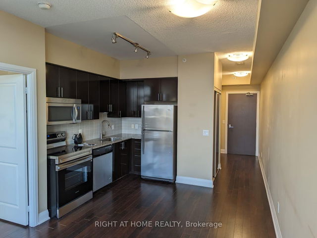 1103 - 85 North Park Road