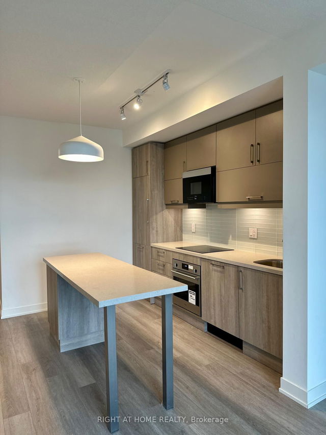 A1326 - 8119 Birchmount Road