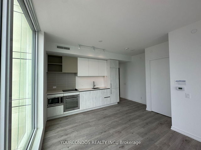 1002 - 7890 Jane Street
