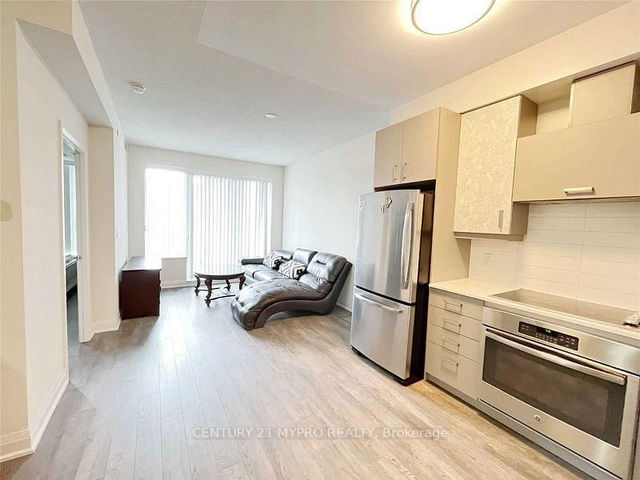 628 - 28 Uptown Drive