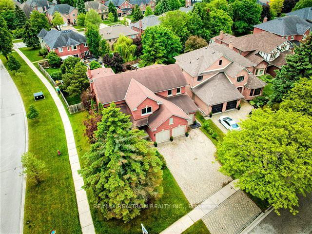 852 Norwick Road