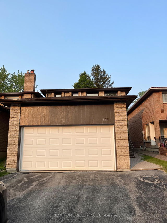 128 Larksmere Court