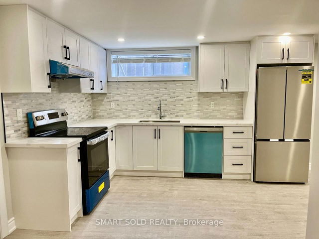 Lower - 228 Silverbirch Drive
