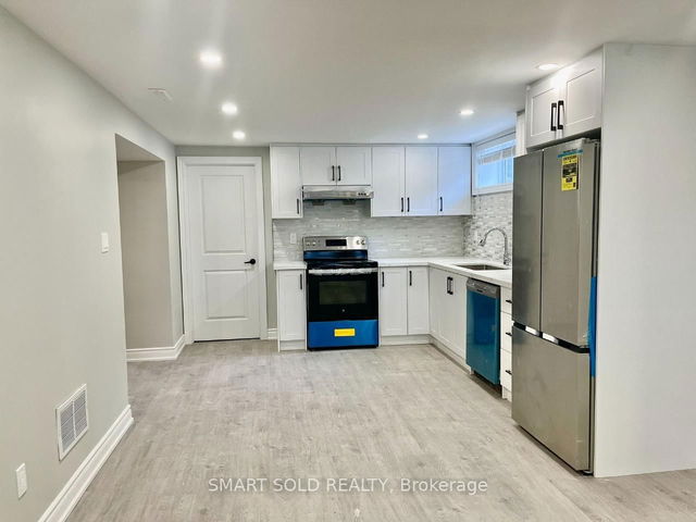 Lower - 228 Silverbirch Drive