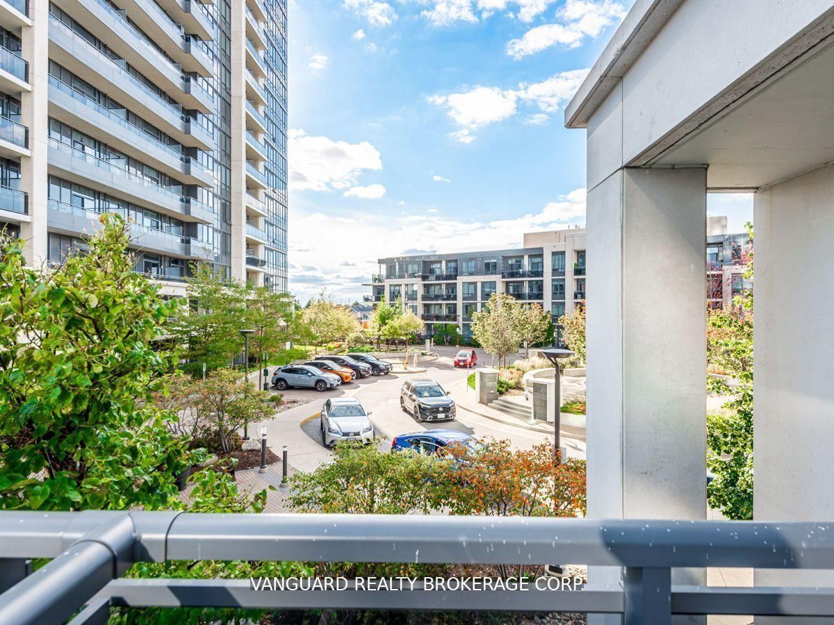 Condo for sale at 208-75 North Park Road, Vaughan, Beverley Glen, L4J 0H8 - MLS: N12209448
