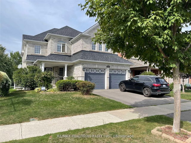 86 Vitlor Drive N