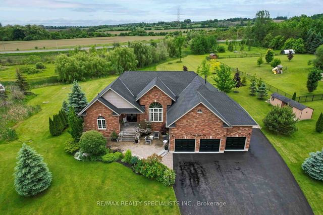 9 Apple Valley Lane
