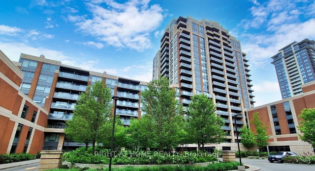 826 - 18 Uptown Drive