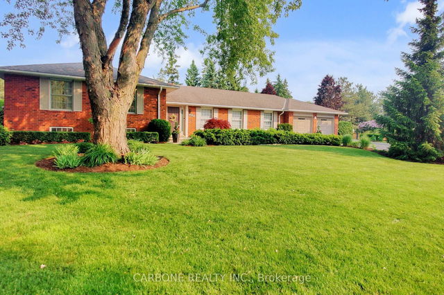 335 Forde Crescent
