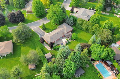 335 Forde Cres, King - King City image-0-4