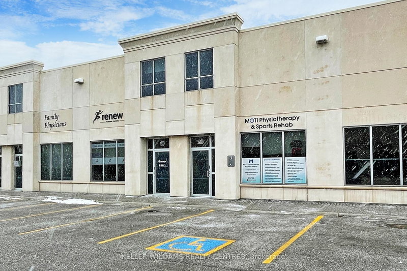 20 2nd floor - 16945 Leslie St, Newmarket, L3Y 9A2 | Image 2