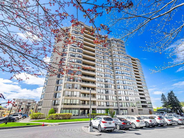 1611 - 7420 Bathurst Street