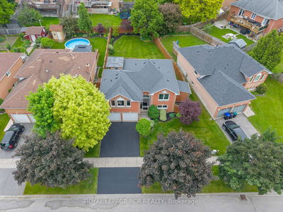 6 Compton Cres, Bradford West Gwillimbury - Bradford image-0-4