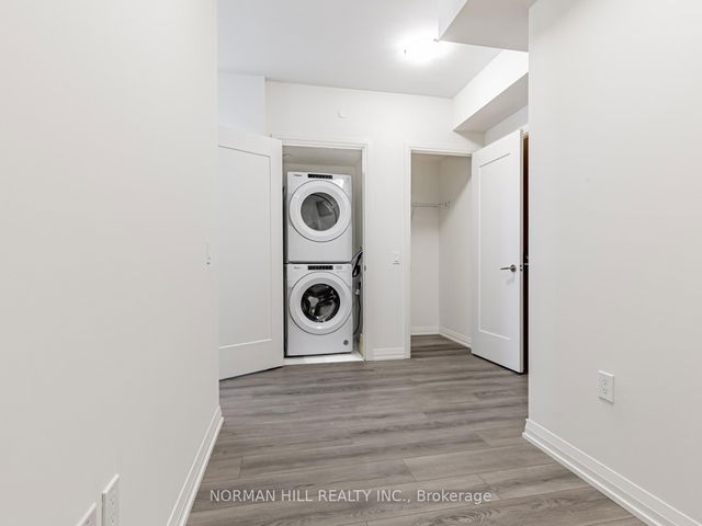 1917 - 8960 Jane Street