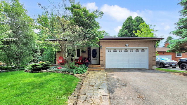 21 Munro Crescent