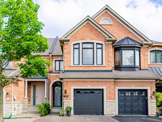 128 Kingsbridge Circle