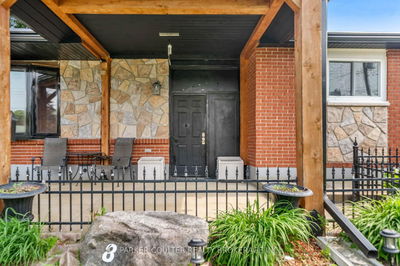 8 Park Rd, Bradford West Gwillimbury - Bond Head image-0-3