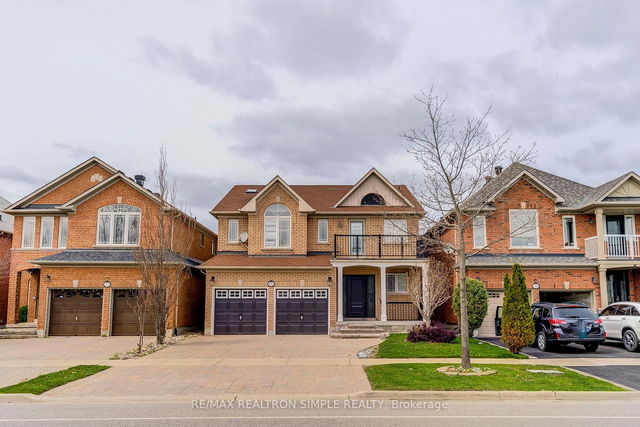 60 Regatta Avenue