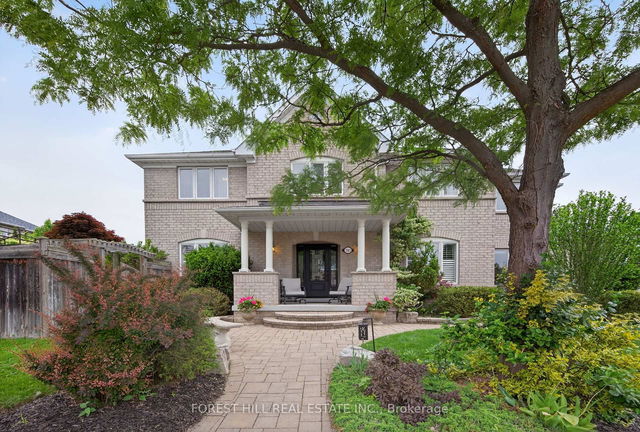 381 McBride Crescent
