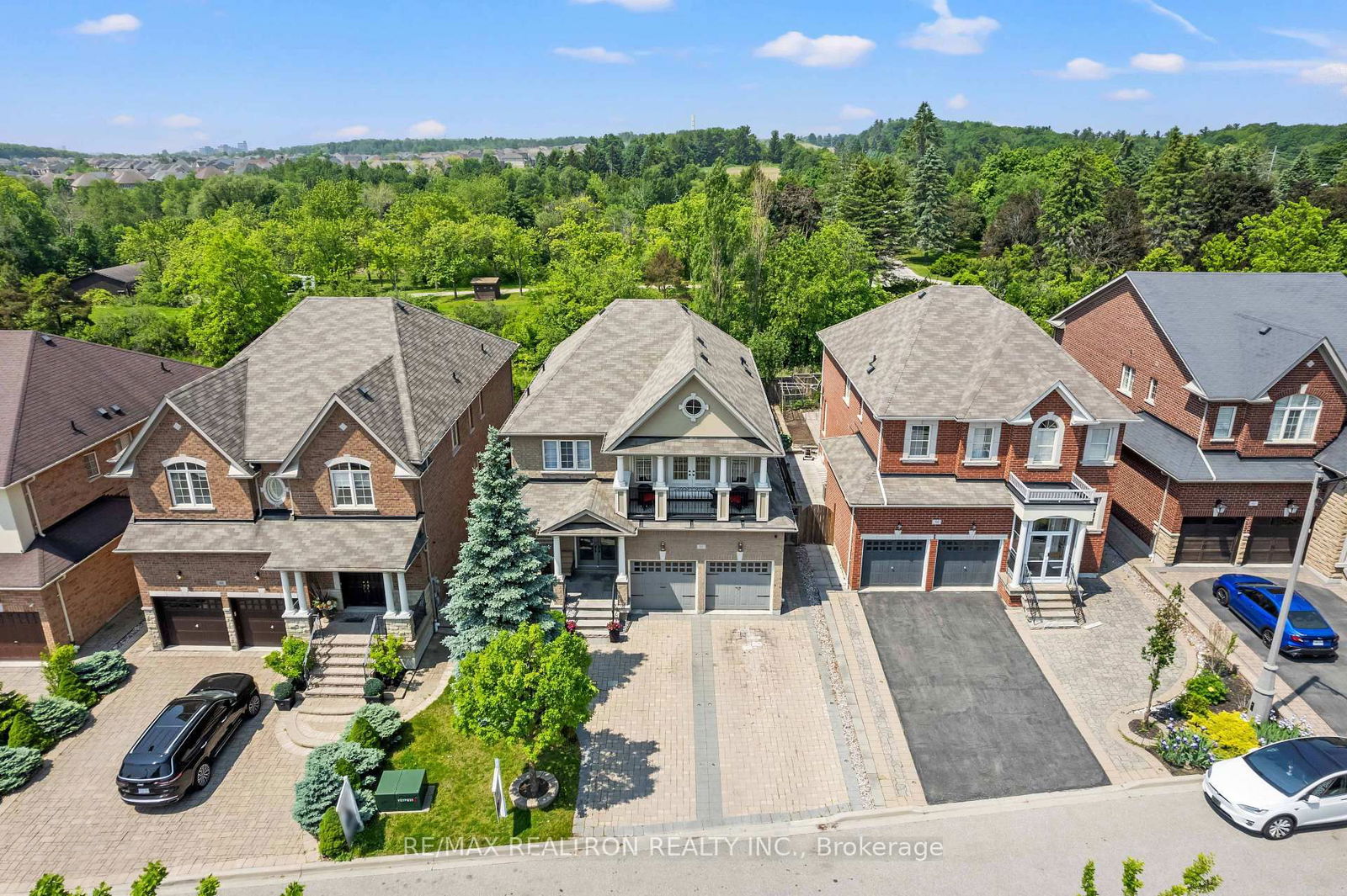 Detached House for sale at 52 Lady Angela Lane, Vaughan, Patterson, L6A 4S7 - MLS: N12215649