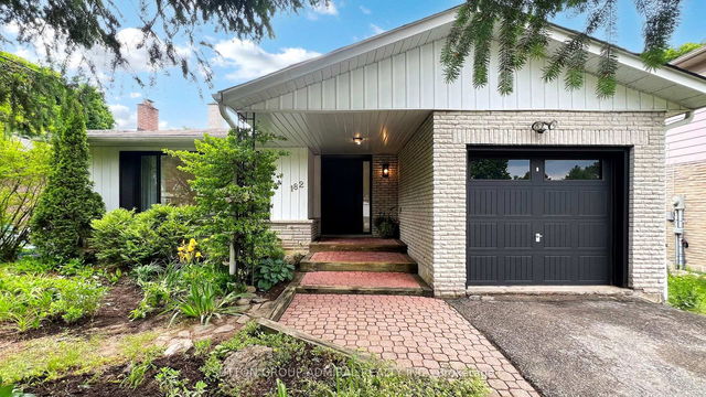 182 bayview fairways Drive