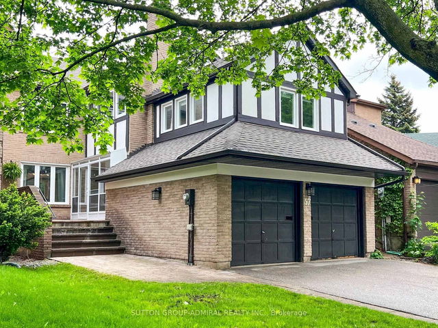 57 Peter Andrew Crescent