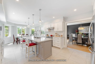 7 Stewart Crescent — photo 6