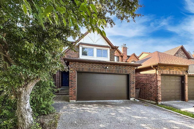 127 North Meadow Crescent