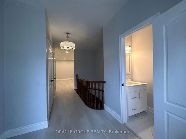 228 Lormel Gate